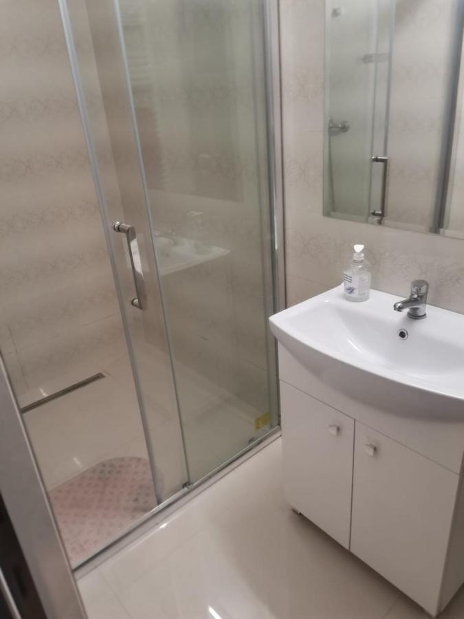 Zenlux Hotel Iasi Eksteriør billede