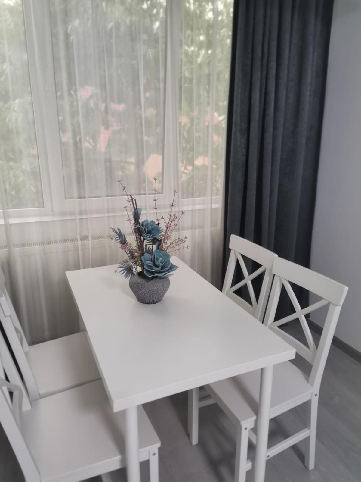 Zenlux Hotel Iasi Eksteriør billede