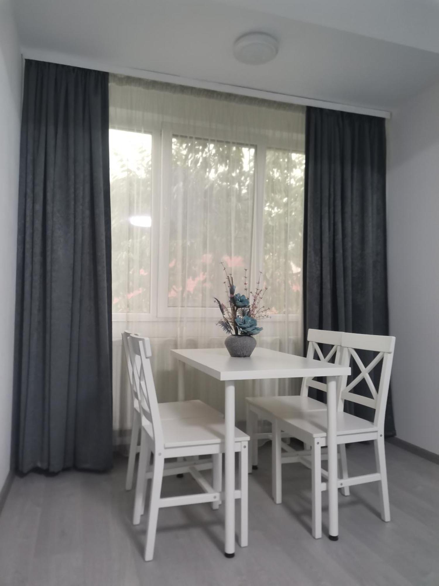 Zenlux Hotel Iasi Eksteriør billede